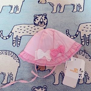 New Mayoral Newborn Pink Hat with tags size 2-4